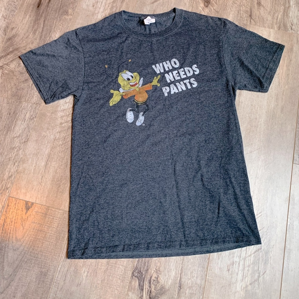 CHEERIOS BEE WHO NEEDS PANTS T-shirt SMALL dark gray distressed style CEREAL